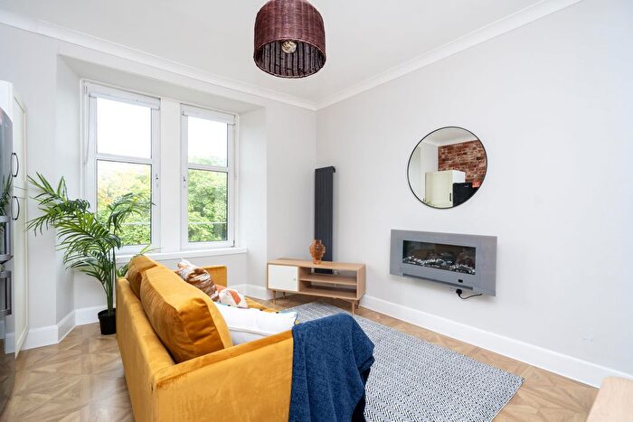 2 Bedroom Flat To Rent In Pitkerro Road, Dundee, DD4