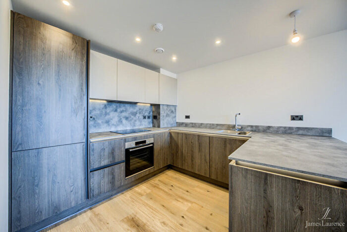 2 Bedroom Apartment To Rent In The Barker, Snow Hill Wharf, Birmingham City Centre, B4