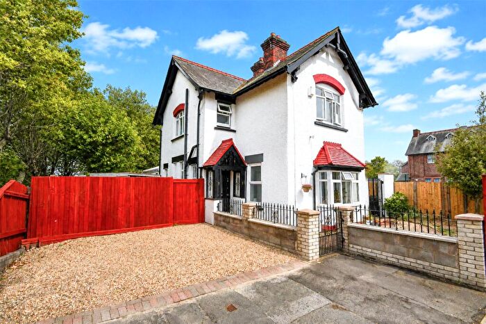 3 Bedroom Detached House For Sale In Riverview Road, Wallasey, Wirral, CH44