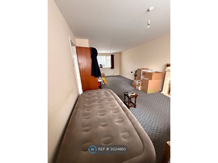 1 Bedroom Detached House To Rent In Hollowood Avenue, Derby, DE23