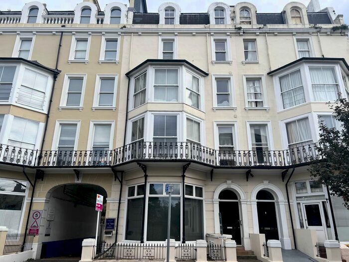 2 Bedroom Flat To Rent In Compton Street, Eastbourne, BN21