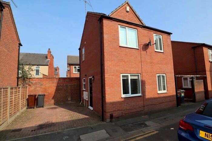 2 Bedroom Detached House To Rent In Queen Street, Lincoln, LN5