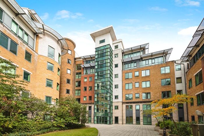 2 Bedroom Flat For Sale In City South, City Road East, Manchester, Greater Manchester, M15