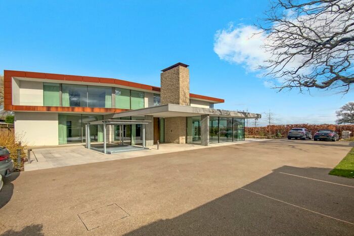 7 Bedroom Detached House To Rent In Wagon Road, Hadley Wood, EN4