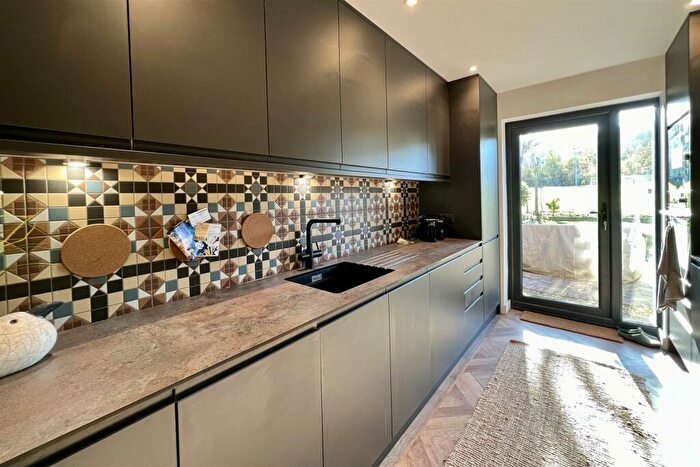 2 Bedroom Bungalow For Sale In Leckhampton, Cheltenham, GL53