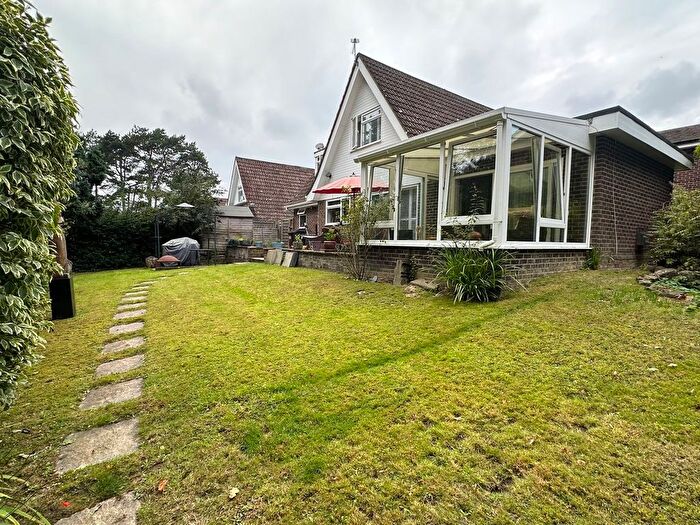 4 Bedroom Detached House For Sale In The Ridings, Bexhill-On-Sea, TN39