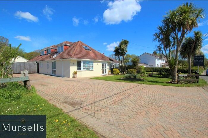 5 Bedroom Detached House For Sale In Wimborne Road, Lytchett Matravers, Poole, BH16