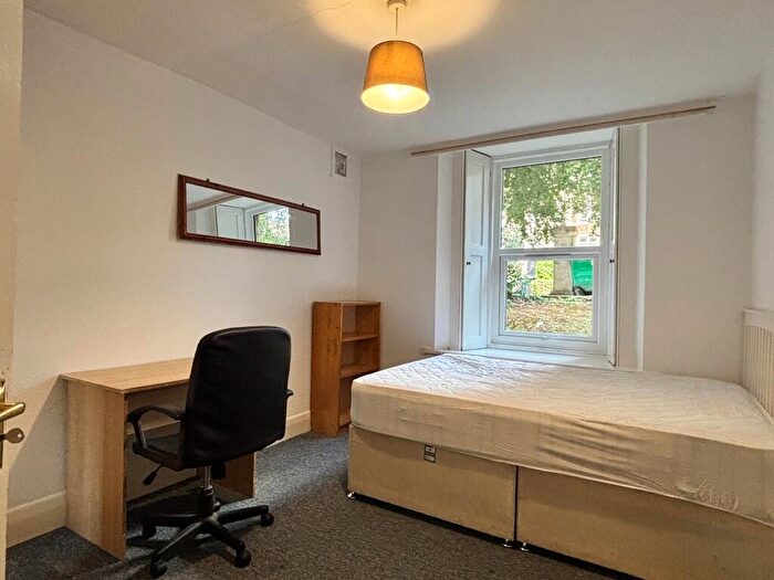 5 Bedroom Flat To Rent In Belgrave Road, Bristol, BS8