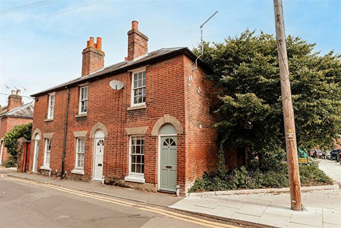 2 Bedroom End Terrace House For Sale In Ivy Lane, Canterbury, CT1