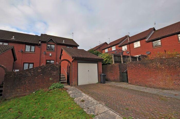 3 Bedroom Semi-Detached House To Rent In Kings Acre, Fields Park Road, Newport, NP20