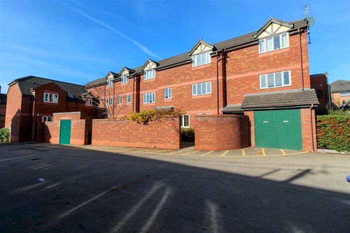 1 Bedroom Flat To Rent In Cornwall Place, CV32