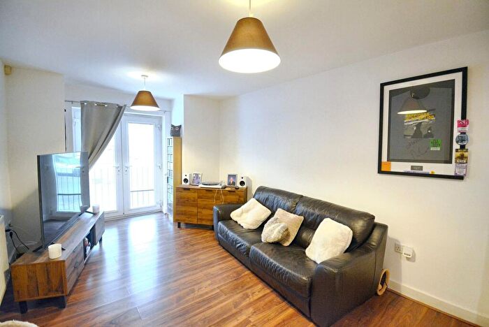 2 Bedroom Apartment To Rent In Hindsford Bridge Mews, Atherton, M46