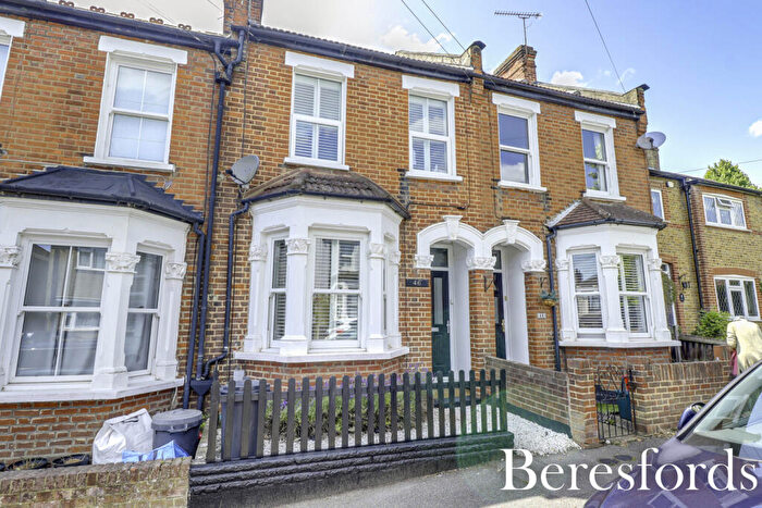 2 Bedroom Terraced House For Sale In Chase Road, Brentwood, CM14