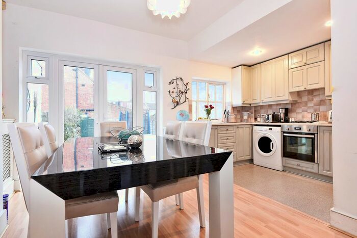 3 Bedroom Terraced House To Rent In Faraday Road, Wimbledon SW19