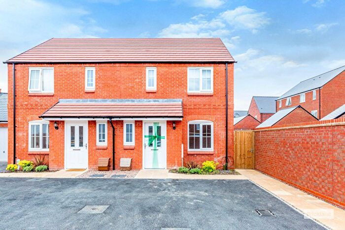 3 Bedroom Property To Rent In Squirrel Gardens, Rothwell, Kettering, NN14