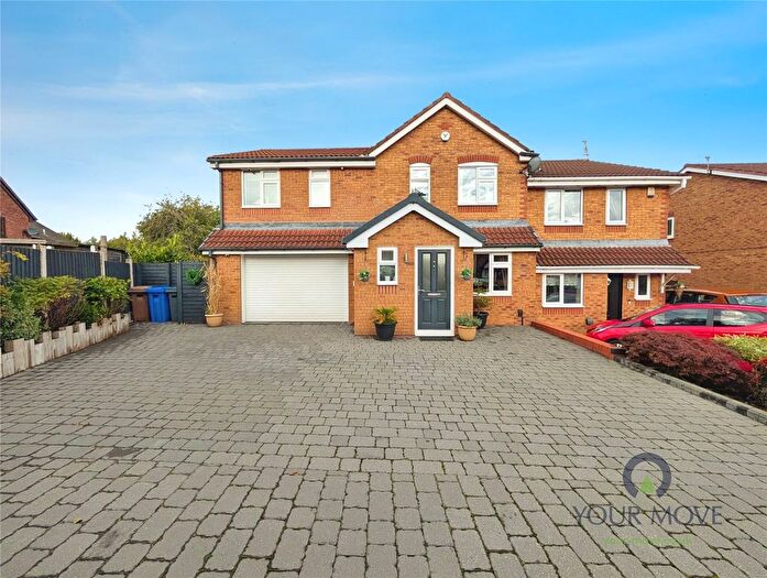 3 Bedroom Semi-Detached House For Sale In Copplestone Grove, Meir Hay, Stoke On Trent, Staffordshire, ST3