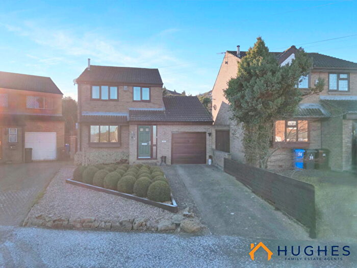 3 Bedroom Detached House For Sale In Little Matlock Gardens, Stannington, Sheffield, S6