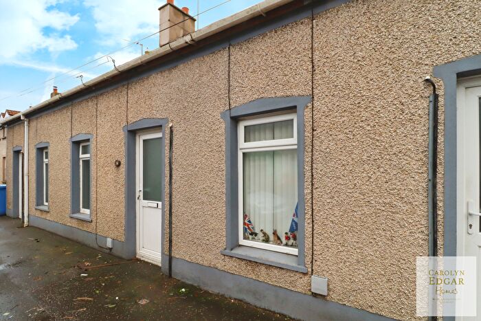 2 Bedroom Cottage To Rent In High Street, Ballyhalbert, Newtownards, County Down, BT22