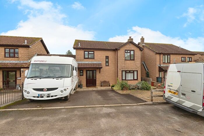 3 Bedroom Link Detached House For Sale In Brimgrove Lane, Shepton Beauchamp, Ilminster, Somerset, TA19