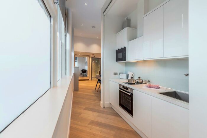 Flat To Rent In Edan Way, Old Ford Road, London, London, E3