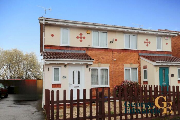 3 Bedroom Semi-Detached House To Rent In Sunart Way, Nuneaton, CV10