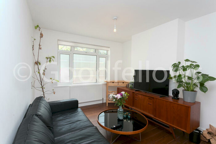 1 Bedroom Apartment To Rent In London Road, Morden, SM4