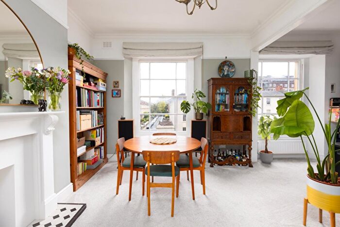 1 Bedroom Flat For Sale In Arlington Villas, Clifton, BS8