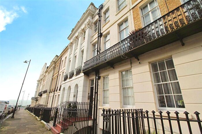 2 Bedroom Flat For Sale In Portland Place, Brighton, East Sussex, BN2