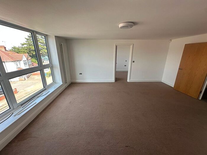 3 Bedroom Flat To Rent In Wilson Gardens, West Harrow, HA1