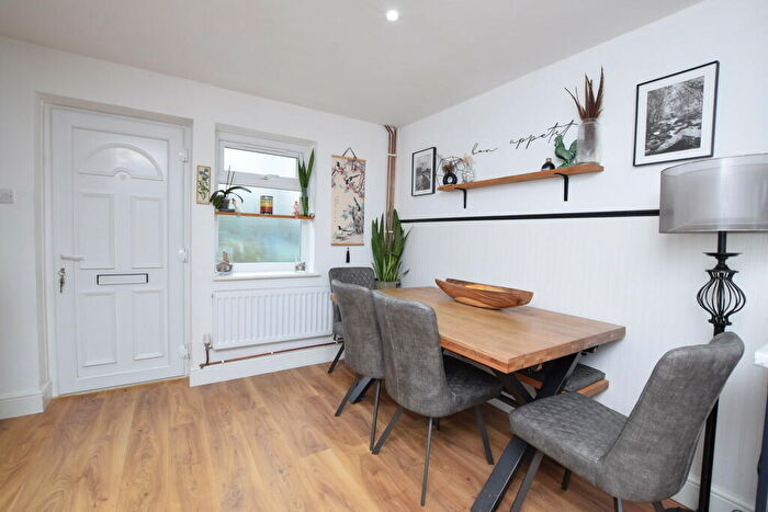 3 Bedroom Terraced House For Sale In Thongsley, Huntingdon, PE29