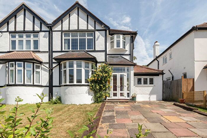 3 Bedroom Semi-Detached House For Sale In The Knoll, Hayes, Kent, BR2