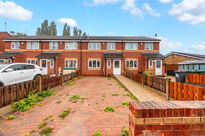3 Bedroom Terraced House To Rent In Henry Street, Wombwell, Barnsley, S73