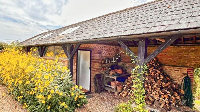 Apartment To Rent In Slade Lane, Rogate, Petersfield, GU31