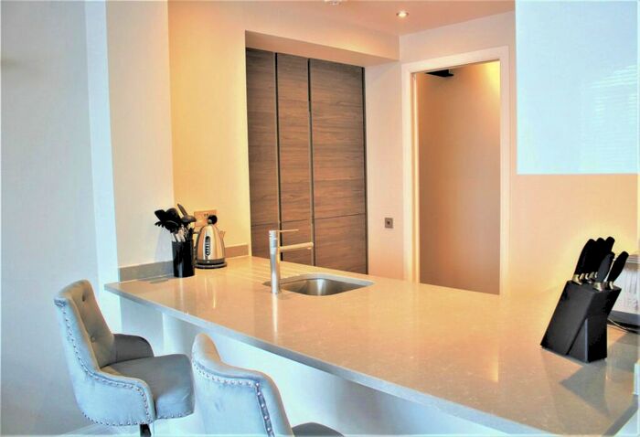2 Bedroom Apartment To Rent In Dingley Road, London, EC1V