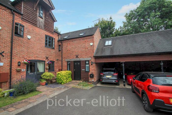 3 Bedroom Detached House To Rent In The Outwoods, Burbage, LE10