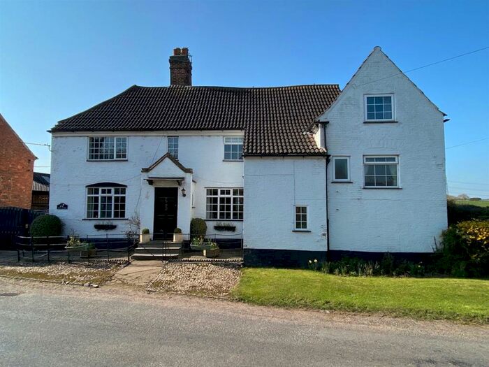 6 Bedroom Farm House For Sale In Stanford Lane, Cotes, Loughborough, LE12