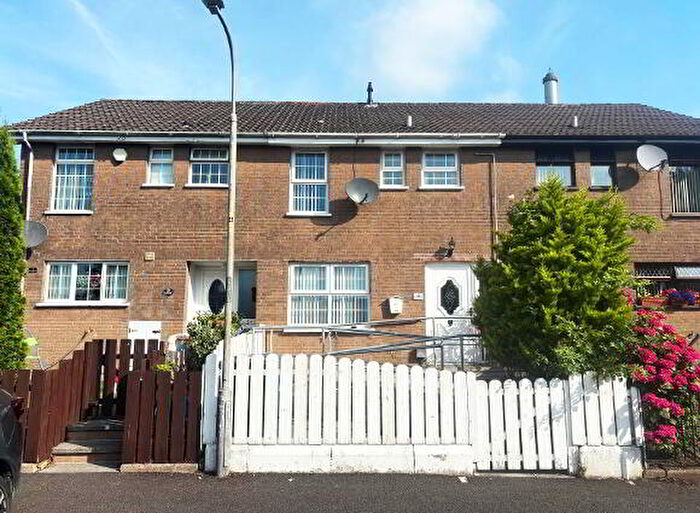 4 Bedroom Mid Terraced House For Sale In Commons Way, Newry, BT34