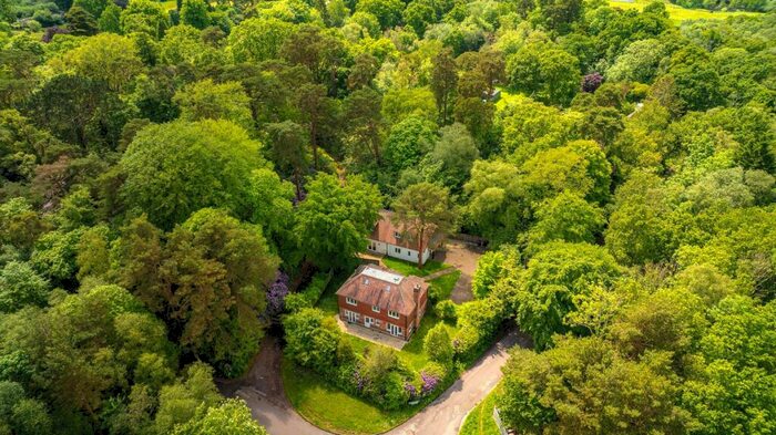 5 Bedroom Detached House To Rent In Chilworth Drove, Chilworth, SO16