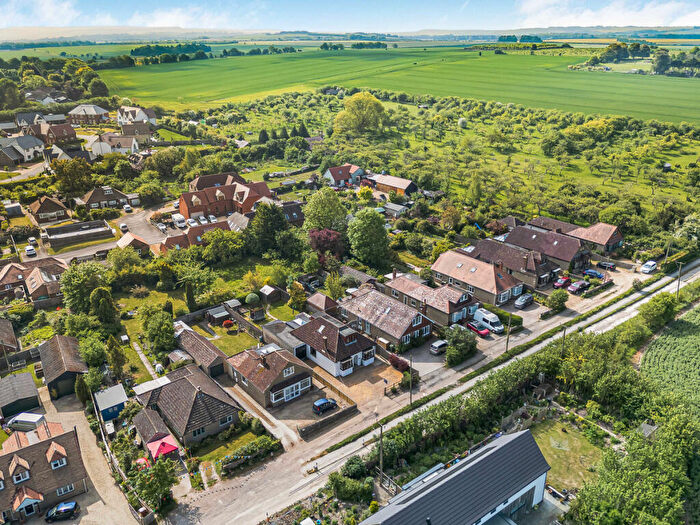 4 Bedroom Detached House For Sale In The Winnaway, Harwell, OX11