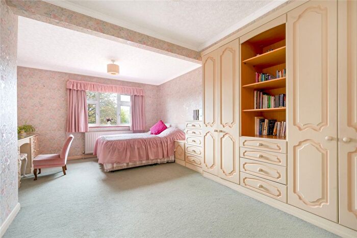 4 Bedroom Detached House For Sale In The Broadway, Oadby, Leicester, LE2