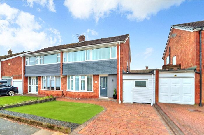3 Bedroom Semi Detached House For Sale In Aisgill Drive, Newcastle Upon Tyne, Tyne And Wear, NE5