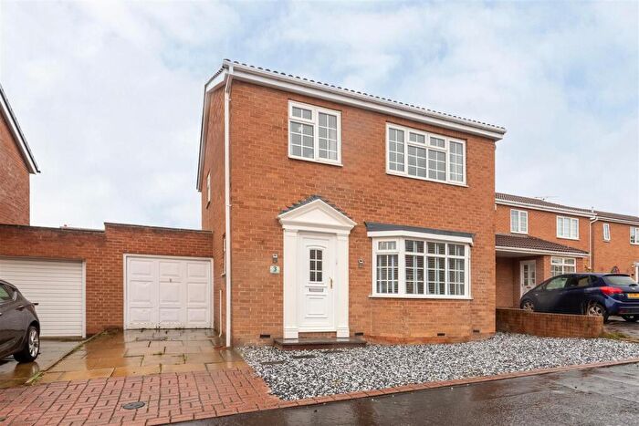 3 Bedroom Detached House For Sale In Yardley Grove, Cramlington, NE23