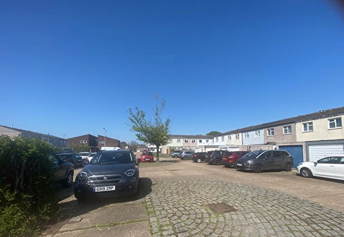 4 Bedroom House To Rent In Lime Close South Ockendon, RM15