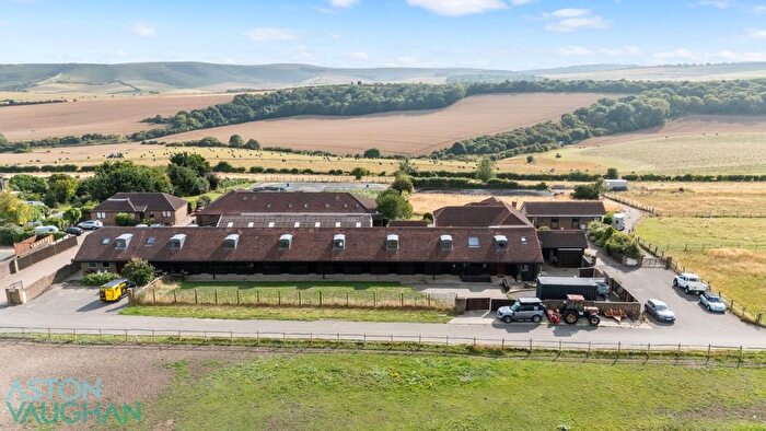 8 Bedroom Detached House For Sale In The Old Racecourse, Lewes, BN7