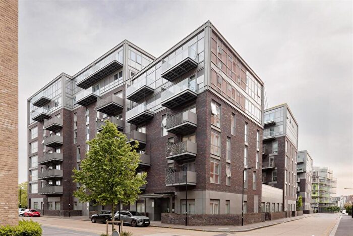 2 Bedroom Apartment To Rent In Brunner Road, Walthamstow, E17
