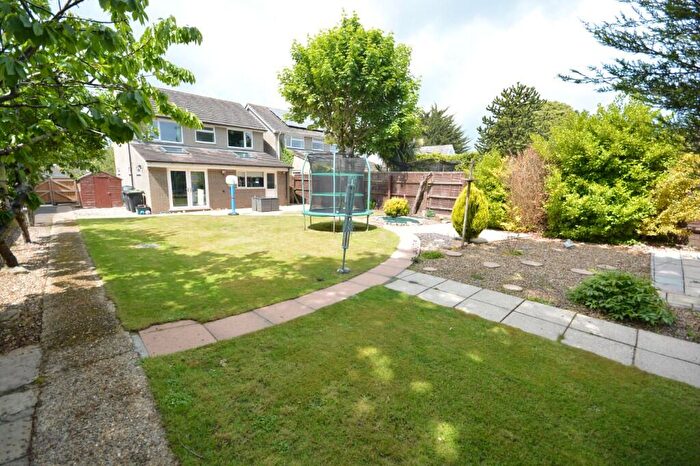 4 Bedroom Detached House For Sale In Wareham Road, Corfe Mullen, Wimborne, BH21