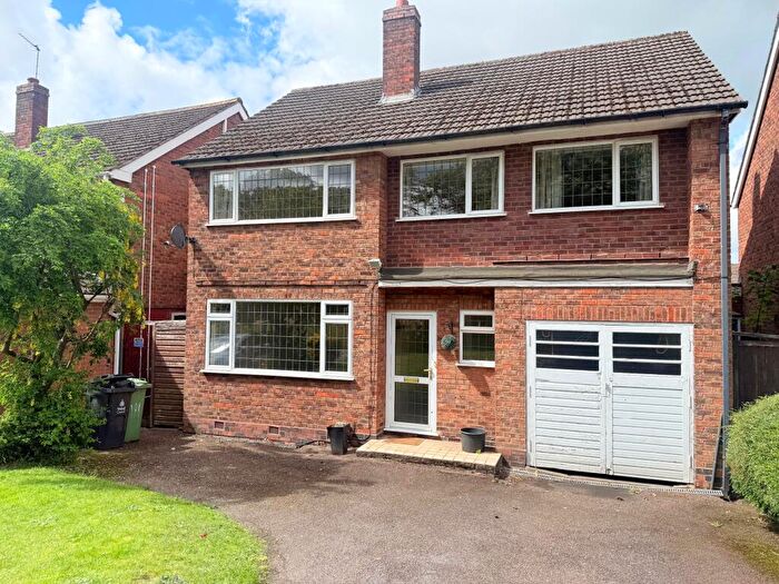 4 Bedroom Detached House For Sale In Chester Road, B74