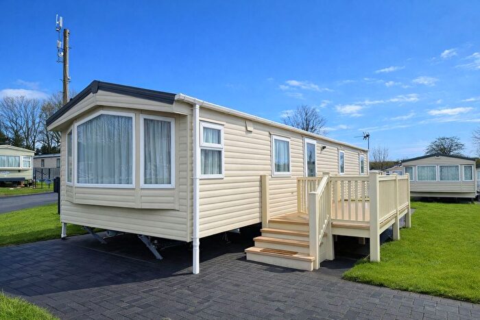 2 Bedroom Park Home For Sale In Castle Howard Station Road, Welburn, York, YO60