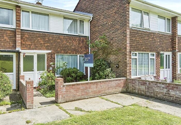 3 Bedroom House To Rent In Sandcroft Avenue, Ryde, PO33