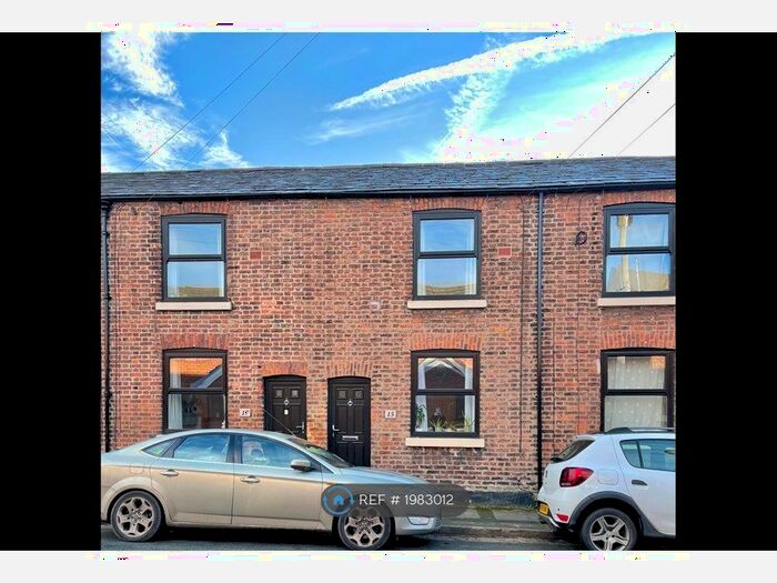 2 Bedroom Terraced House To Rent In Parr Street, Macclesfield, SK11